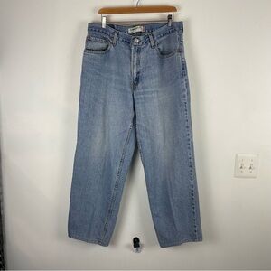 Vintage Levi’s 560 High Waist wedgie fit Jeans Size 36